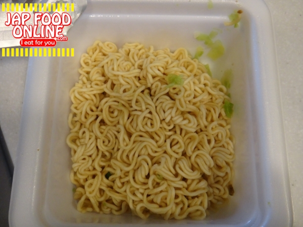 Racist food? Arabian Yakisoba is stupid name but is good taste, cook easy and cheap. it's a real Aladdin Magic. (15)