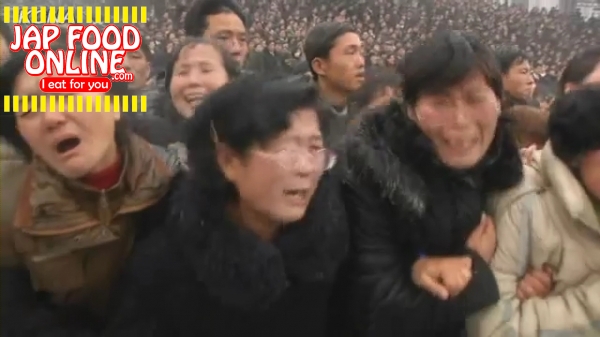 North Korea -Kim Jong Il funeral & heavily moaning and crying citizen (1)