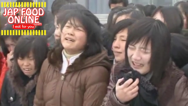 North Korea -Kim Jong Il funeral & heavily moaning and crying citizen (4)